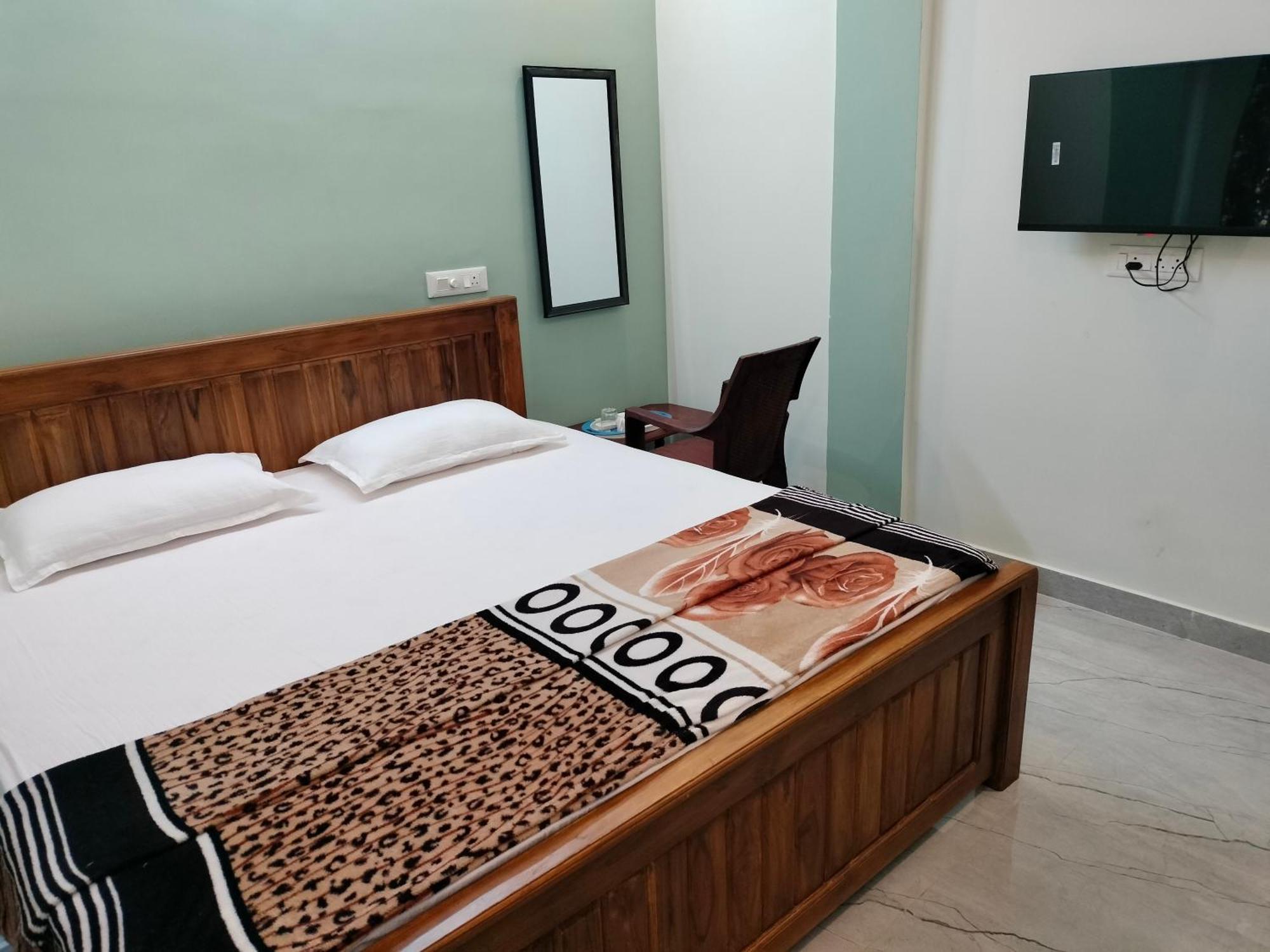 Alāndurai Teja Residency酒店 外观 照片